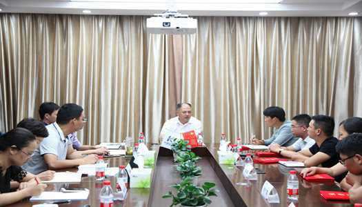 赞美2017年年中测试成就优异的员工