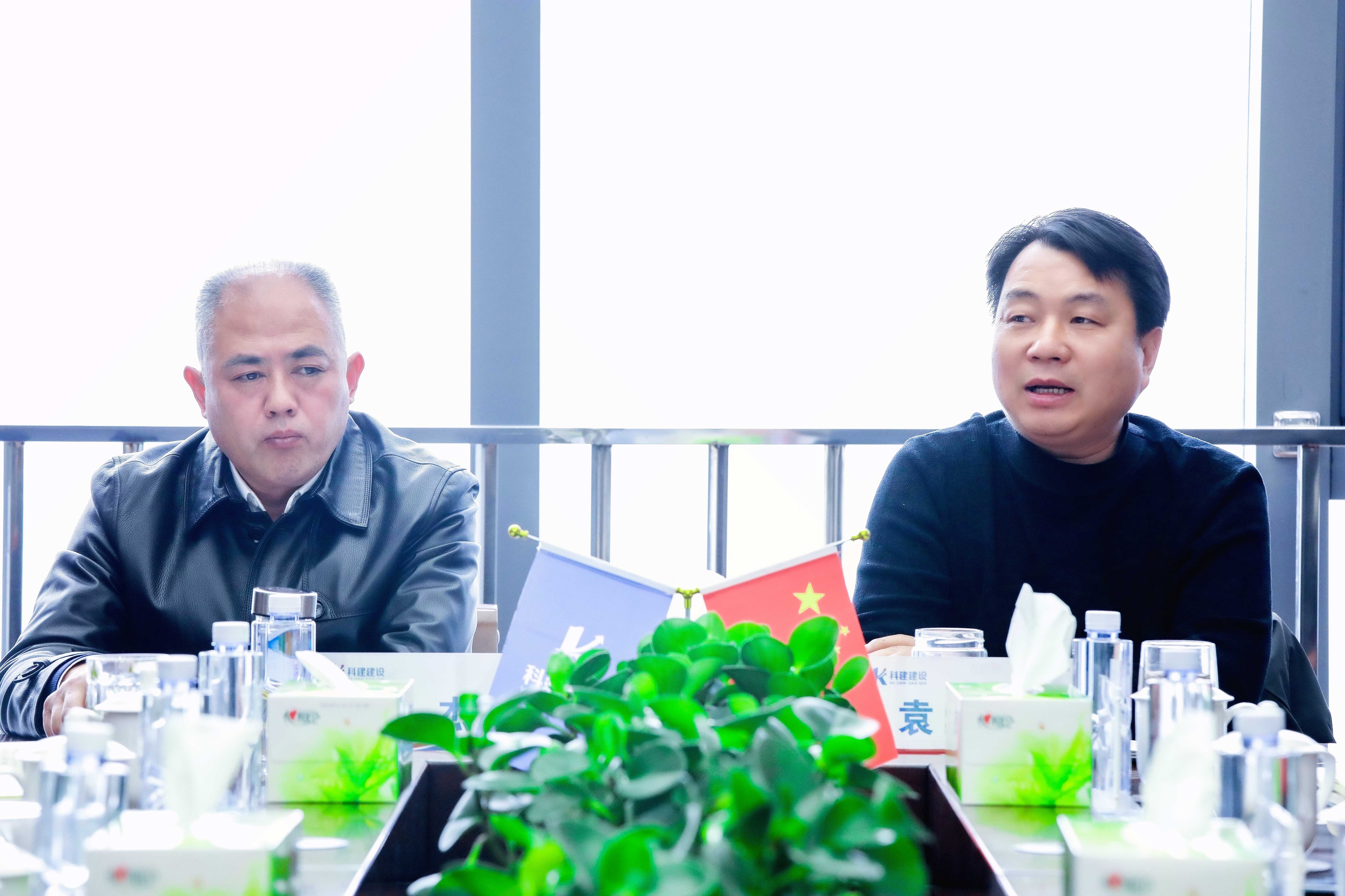 高视阔步新征程，，，，，，，凝心聚力谱新篇